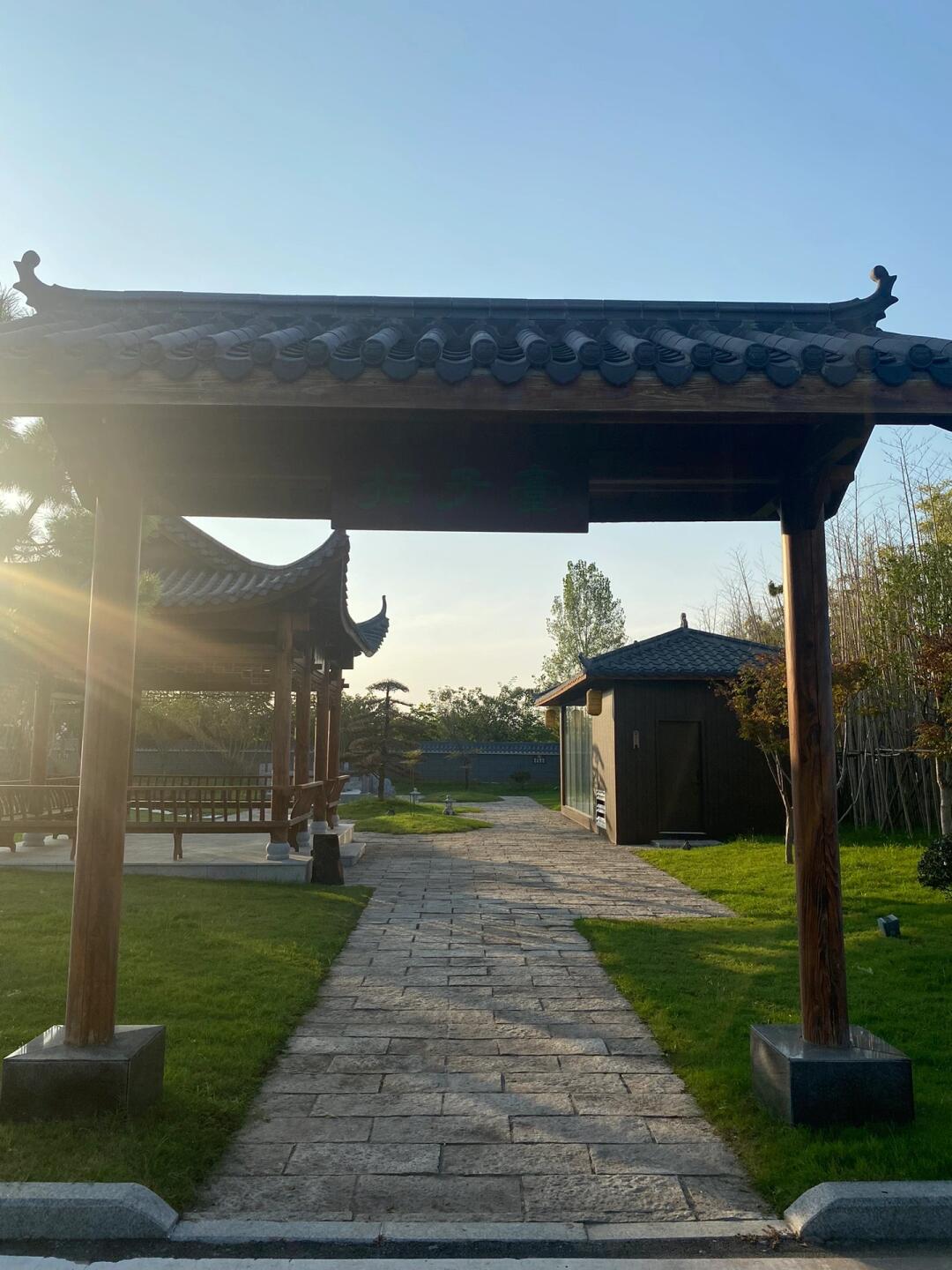 安陆高速服务区建得挺好看 配图 10